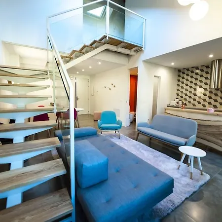 Aparthotel El Mirador Del Alcazar Segovia