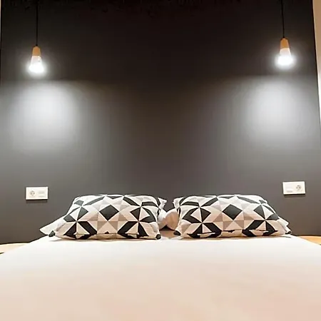 Hotel apartamentowy El Mirador Del Alcazar Segowia