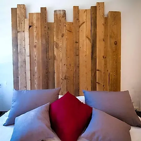 Aparthotel El Mirador Del Alcazar Segovia