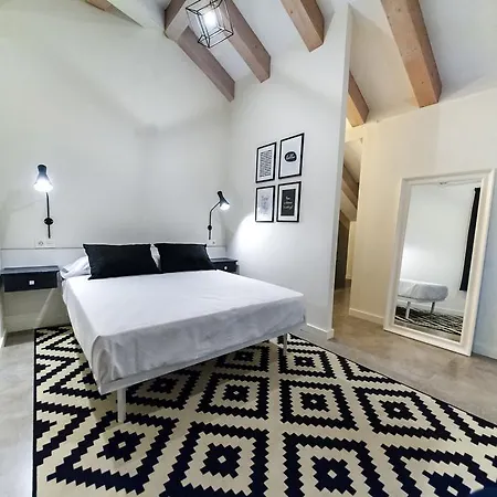 El Mirador Del Alcazar Aparthotel