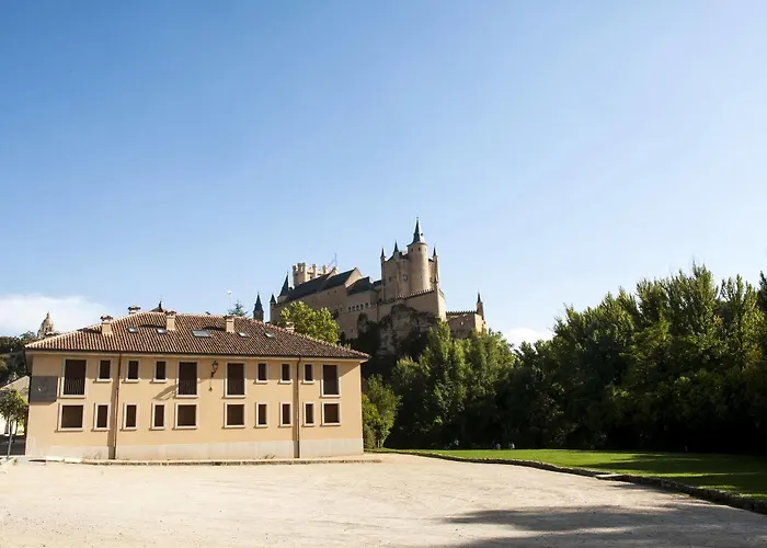 Aparthotel El Mirador Del Alcazar