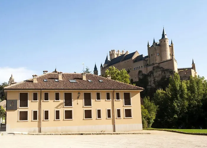 El Mirador Del Alcazar Апарт-отель Сеговия