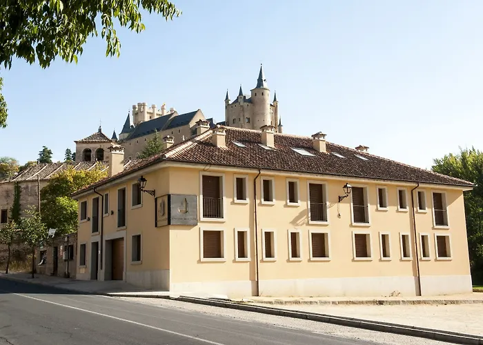 El Mirador Del Alcazar Apartmanhotel Segovia
