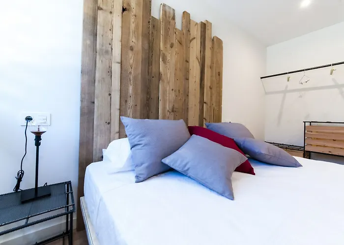 Aparthotel El Mirador Del Alcazar Segovia